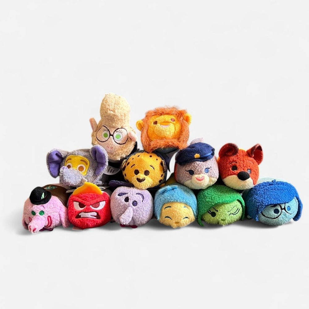 Disney INSIDE OUT/ZOOTOPIA Tsum Tsum bundle